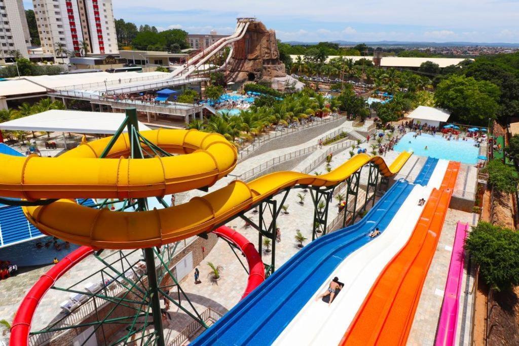 Villas diRoma Hotel e Parque 24 horas com café da manhã , ganhe um dia no Acqua Parque Splash Caldas Novas Esterno foto